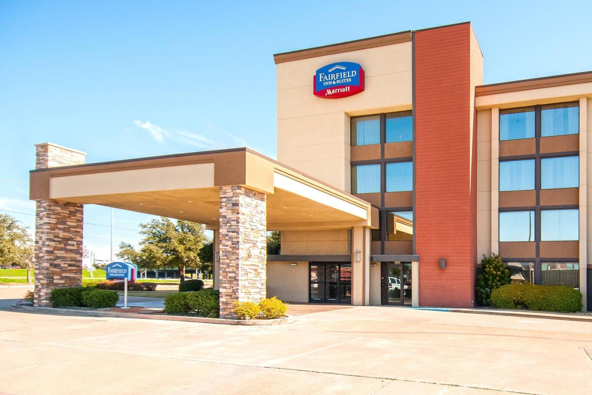 Fairfield Inn & Suites By Marriott Dallas Dfw Airport South/Irving Exterior photo